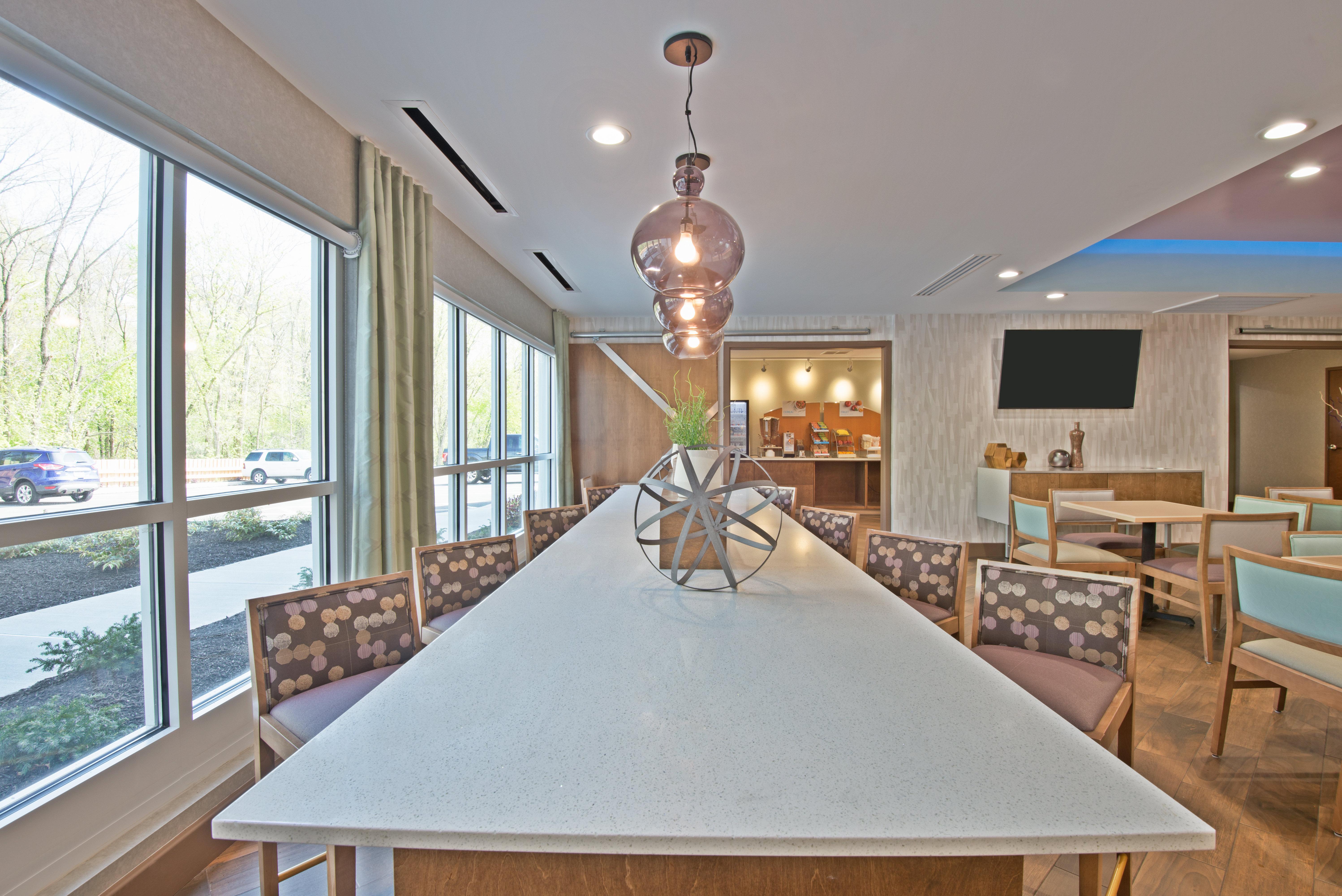 Holiday Inn Express & Suites New Cumberland By Ihg Exteriér fotografie