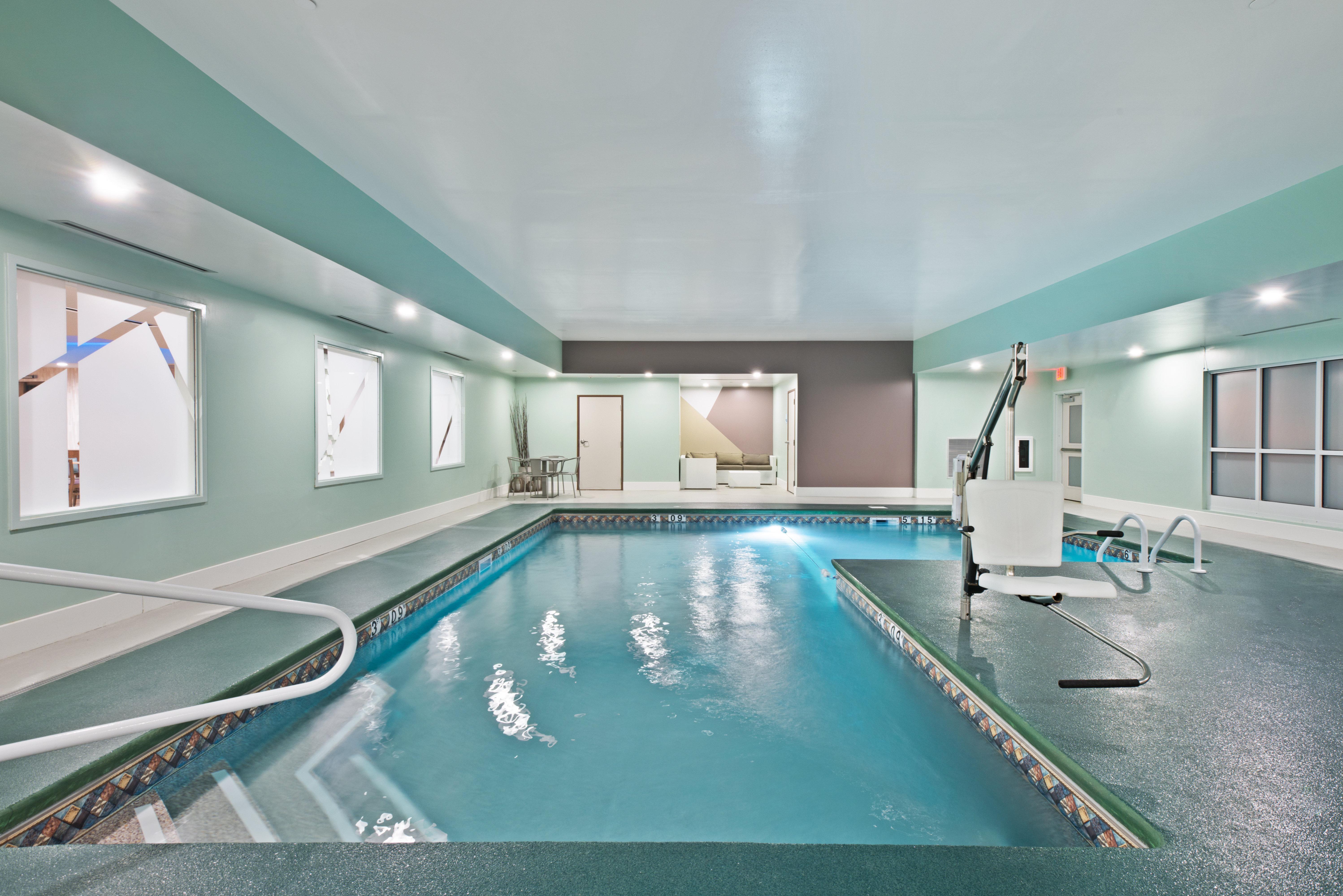 Holiday Inn Express & Suites New Cumberland By Ihg Exteriér fotografie