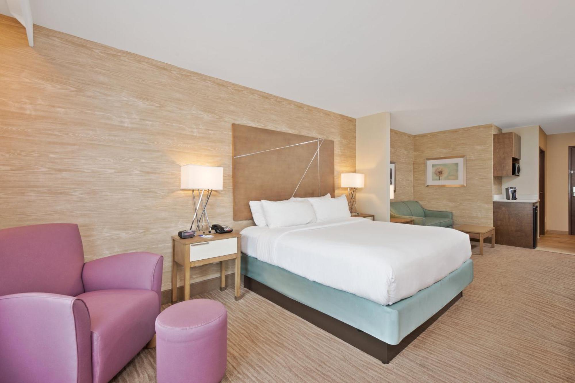 Holiday Inn Express & Suites New Cumberland By Ihg Exteriér fotografie
