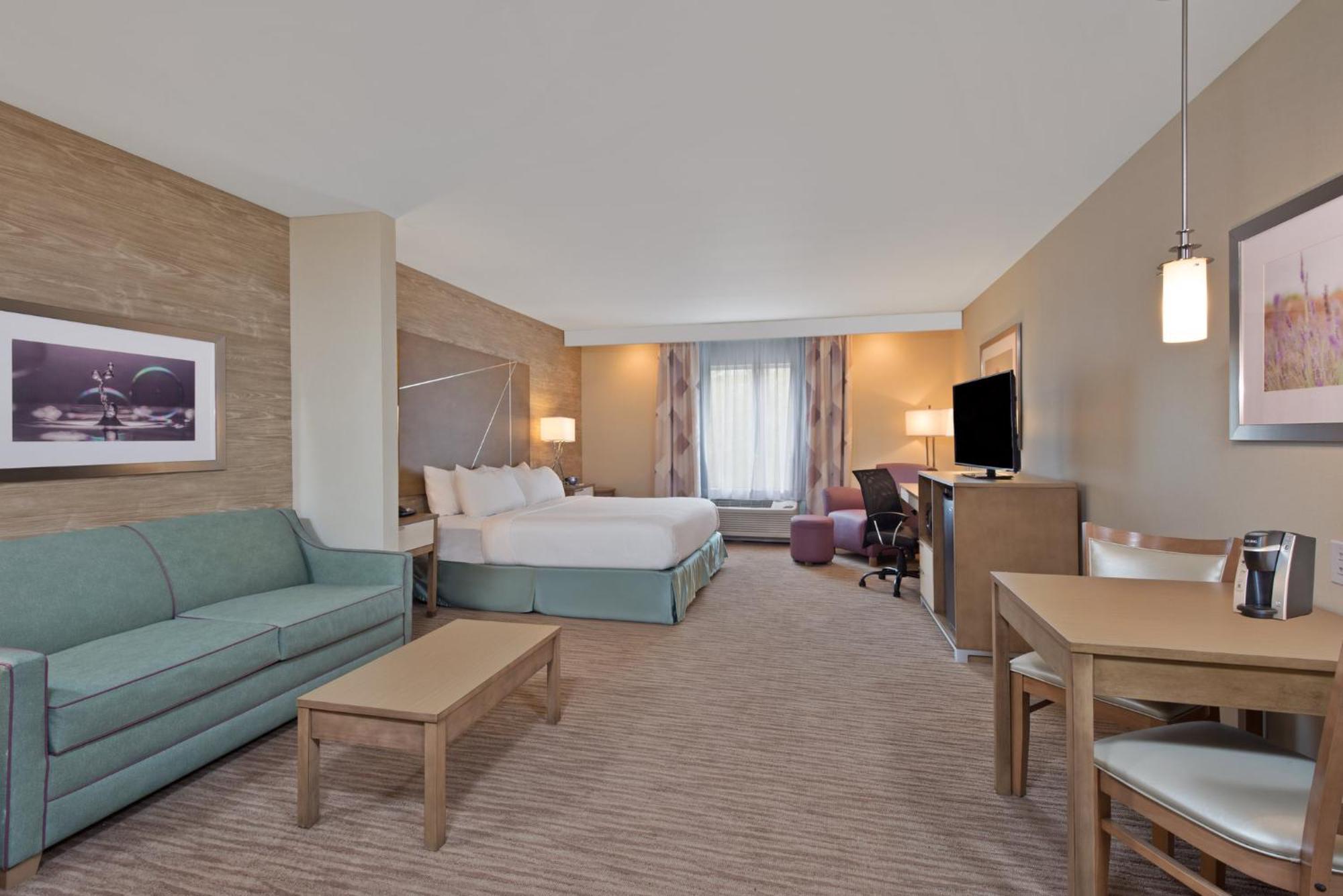 Holiday Inn Express & Suites New Cumberland By Ihg Exteriér fotografie